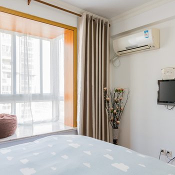 上海潮居社之家普通公寓(迁虹路店)酒店提供图片