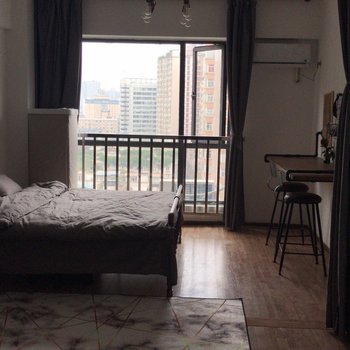 成都会开花的张小姐公寓酒店提供图片