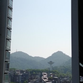 重庆稚趣小窝公寓(星际传奇分店)