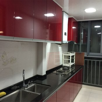 鸿阳公寓(上海秀沿路店)