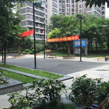 成都明皓家庭公寓