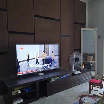 荆州杜宾家的狗公寓酒店提供图片
