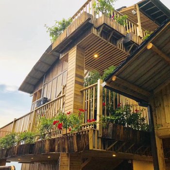 西江鸾喜·云墅花园度假酒店