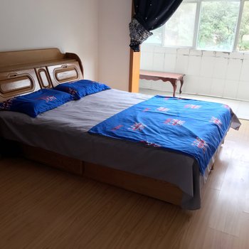 威海温馨的雪儿普通公寓(统一北路店)酒店提供图片