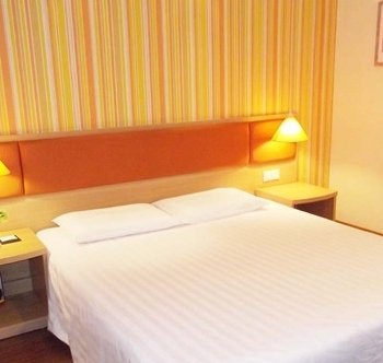 如家快捷酒店(菏泽天香公园店)酒店提供图片