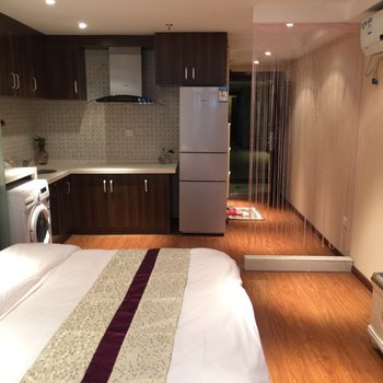 重庆浪漫汽车之家酒店式公寓酒店提供图片