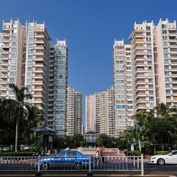 三亚湾海岸线海景度假公寓