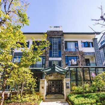 大理古城-翠竹小院客栈(博学路分店)