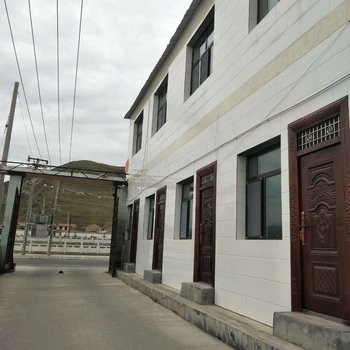 门源凯旋家庭宾馆