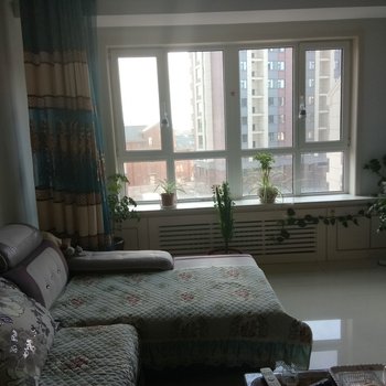 赤峰颜景新普通公寓酒店提供图片