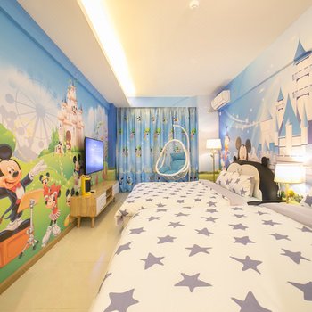 广州柏啦图动漫主题公寓招商公馆店酒店提供图片