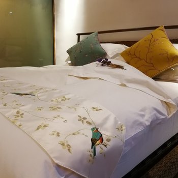 龙泉天青管家波哥度假别墅