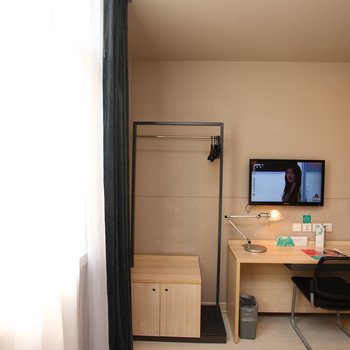 ����֮��(���Ƹ��湵��ɽ·��)�Ƶ��ṩͼƬ