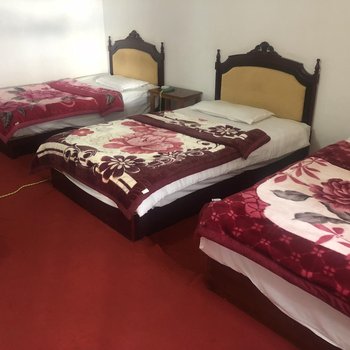 若尔盖游牧之家客栈