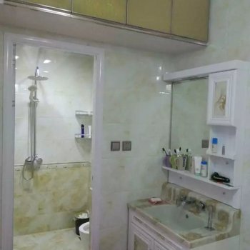 绥中最便利日租房酒店提供图片