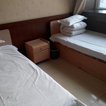 桦南新东方旅店