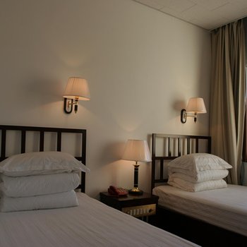 鄂尔多斯杭锦旗七星湖沙漠生态旅游度假区酒店酒店提供图片