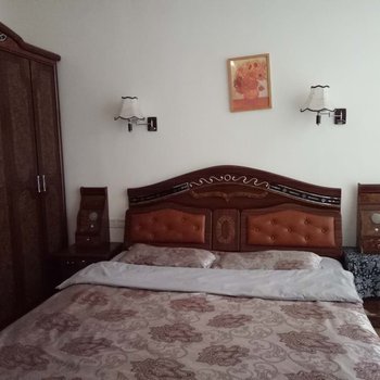 张家界幸福客栈天子山店酒店提供图片