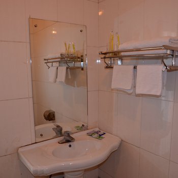 ���߽�Ȫ���ݾƵ��ṩͼƬ