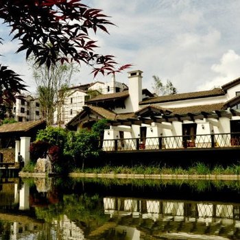 武隆隆鑫琥珀酒店