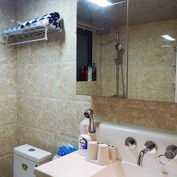 成都摩天轮旁的浪漫小居普通公寓(分店)酒店提供图片