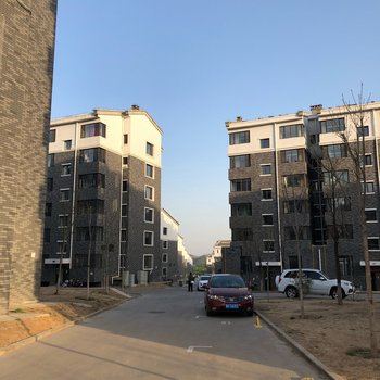 承德骆政均公寓