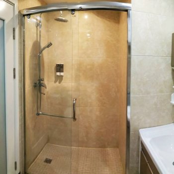 湖州九州昌硕广场精致公寓(辅路分店)酒店提供图片