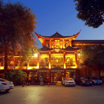 扬州萃园城市酒店