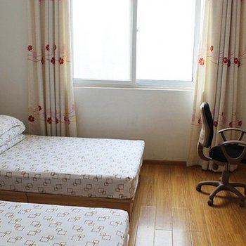 新兴酒店式公寓(武汉湖北大学店)