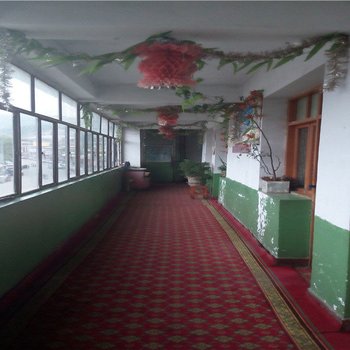 黄南同仁岗坚藏人旅社酒店提供图片