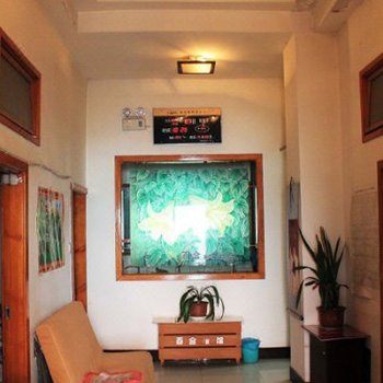 齐齐哈尔火车站百合旅馆酒店提供图片