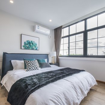 上海优质民宿(便民路店)酒店提供图片