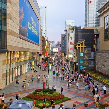 成都居逸屋客栈
