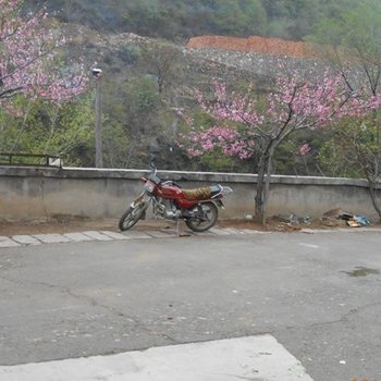 赞皇县碧峰山庄酒店提供图片