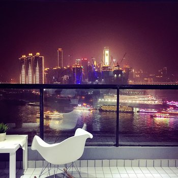 重庆MY HOME 南滨路上的奢华公寓酒店提供图片
