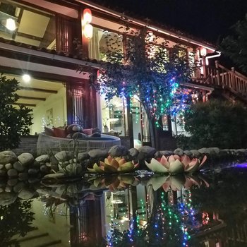 丽江东窗思雨精品客栈