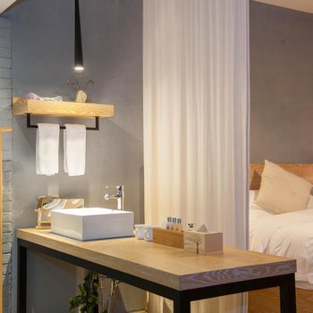 重庆的米空间酒店(观音桥北滨路鎏嘉码头店)酒店提供图片