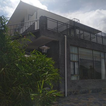 关岭千寻瀑山居酒店酒店提供图片