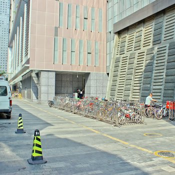 乐居68连锁公寓(深圳福田星河世纪店)