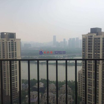 18841525577公寓(丹东滨江嘉年华店)
