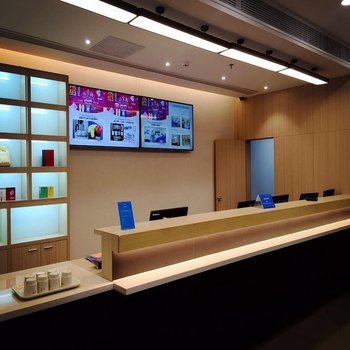 汉庭快捷连锁酒店(汕头红领巾路店)酒店提供图片