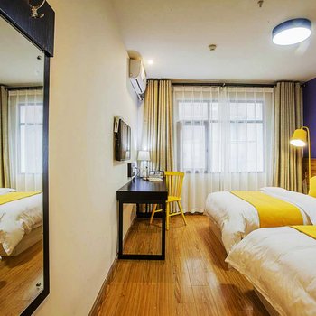 成都百薇主题酒店酒店提供图片