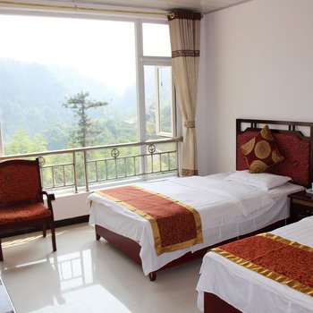 峨眉山清音阁秀湖旅店酒店提供图片