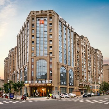 佰仕廷红楠酒店(成都红牌楼地铁站店)