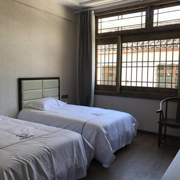 丽水月亮湾忆栈酒店