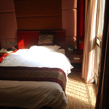 长寿盛世印象商务酒店酒店提供图片