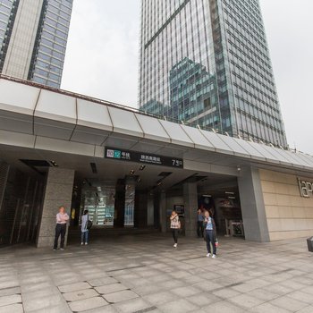 上海人民广场-双复式LOFT老弄堂石库门一居室老洋房(永嘉路店)酒店提供图片