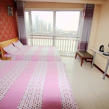 青岛栈桥时尚度假日租房酒店提供图片