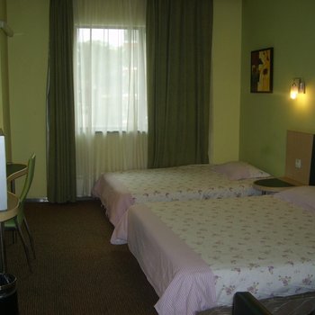 莫泰168(义乌国际商贸城宾王路店)酒店提供图片