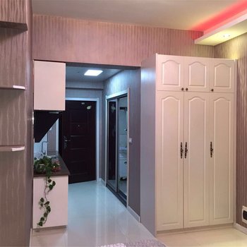 温馨浪漫主题公寓酒店提供图片